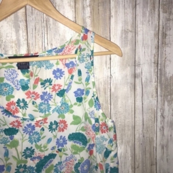 French Connection Floral Sleeveless Blouse - Picture 4 of 4